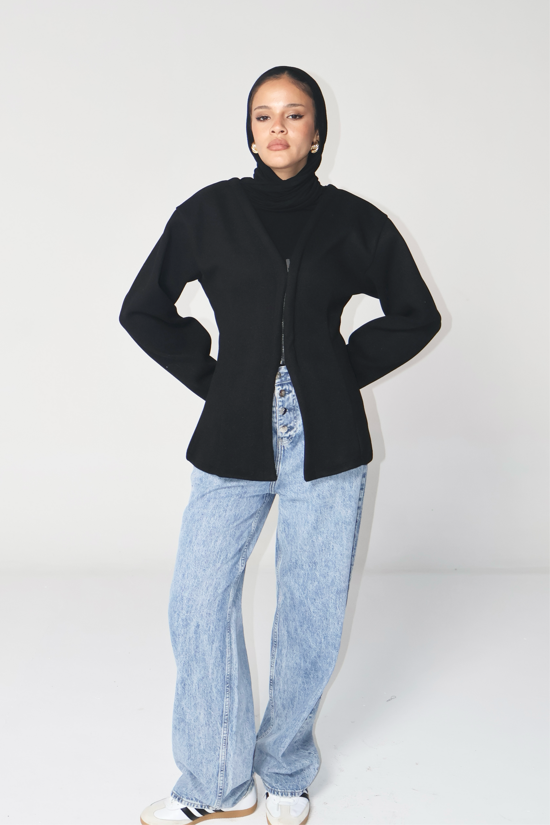 Fitted Cardigan - Black – The Muse